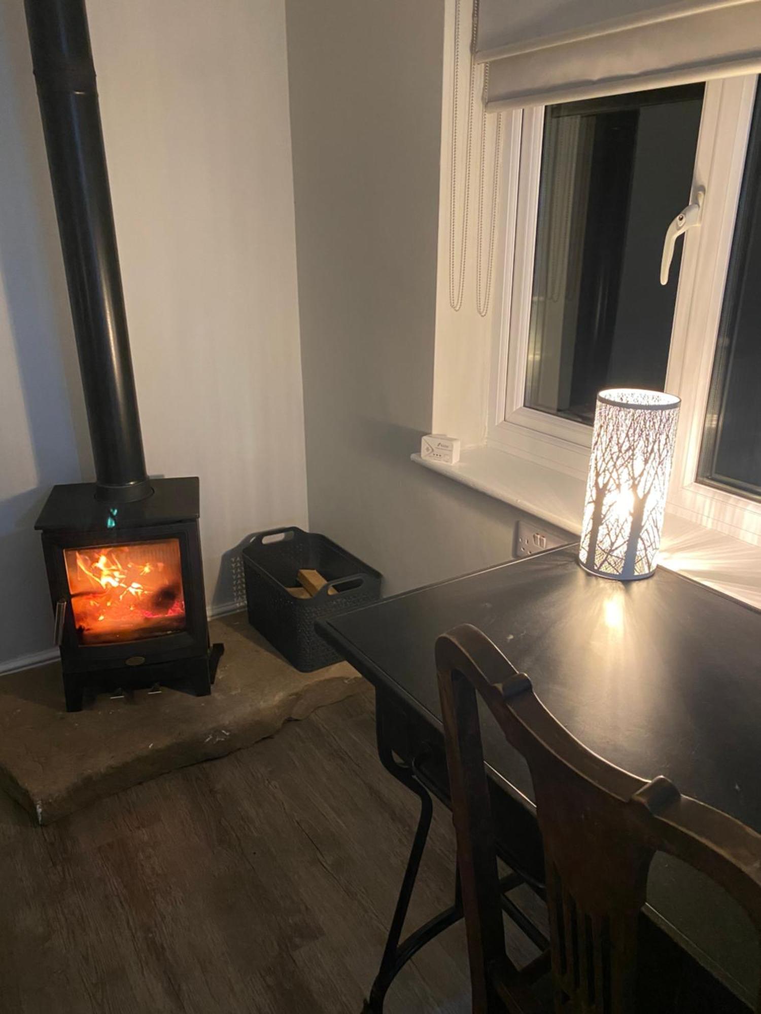 Spalding - Self Contained Studio Double - An Extra Single Bed Can Be Provided Buitenkant foto